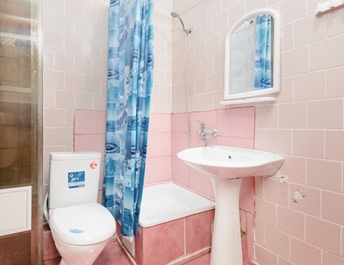 Стандарт 3-местный 2-комнатный, корпус 2 - Дом отдыха «Им. Челюскинцев» Гагра